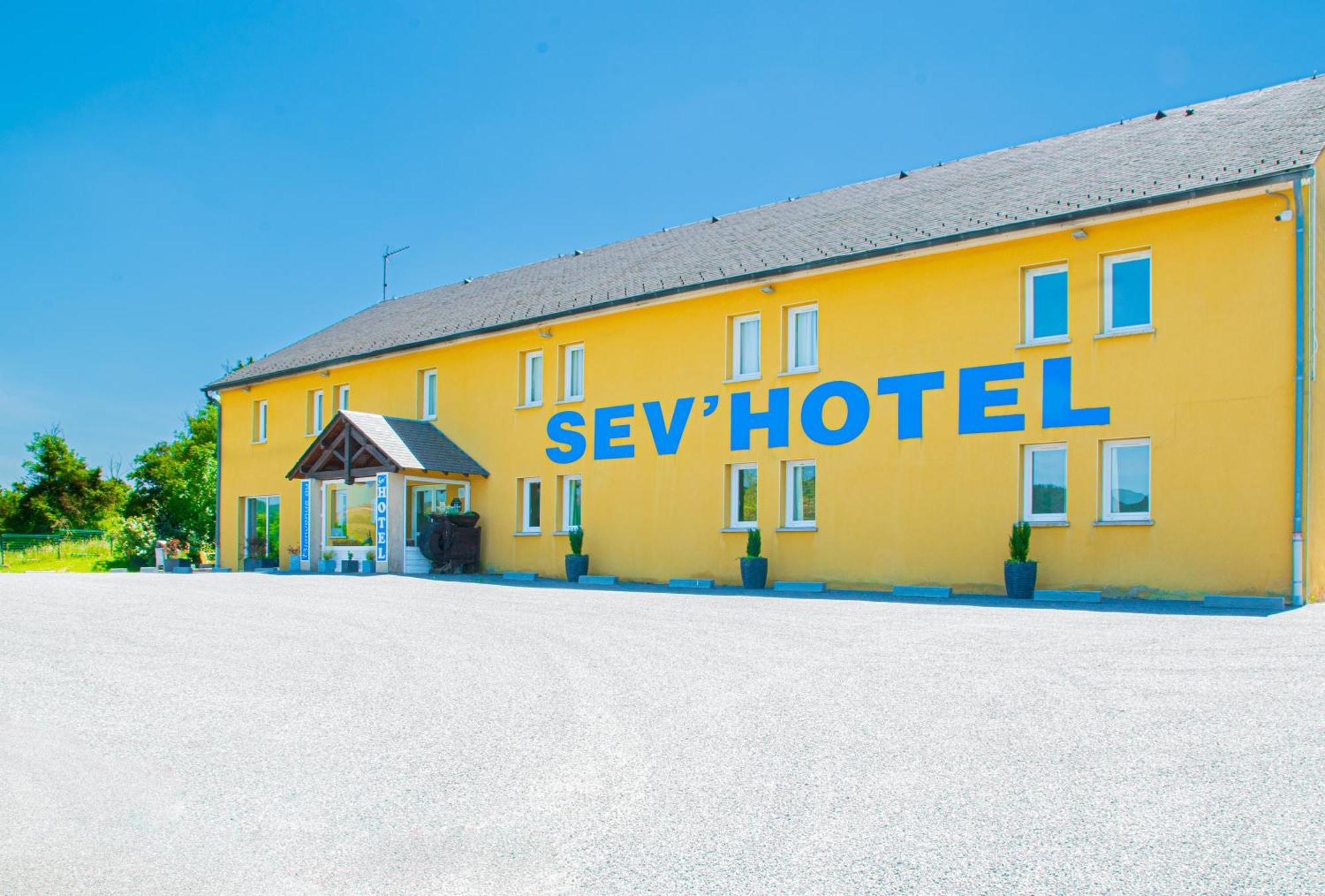 Sev'Hotel Sévérac-le-Château 외부 사진